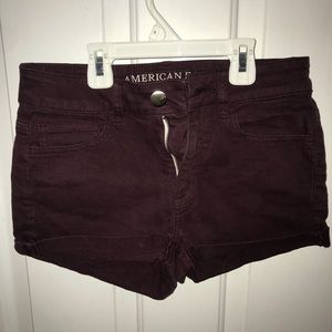 american eagle maroon shorts